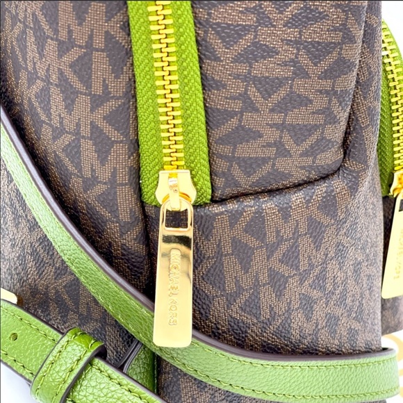Michael Kors Medium Erin Backpack - Picture 2 of 11